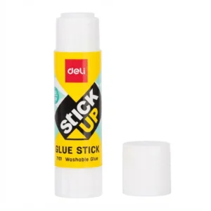Colle stick 9g Deli 7101 en tube blanc et jaune à côté de son bouchon blanc retiré, vue de face sur fond blanc