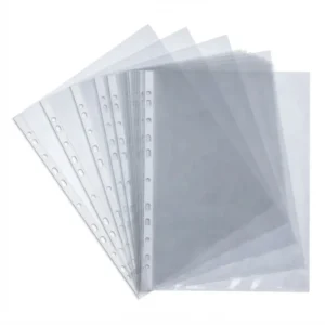 Pochette perforée deli 80 microns : pochettes transparentes A4 en éventail, vues de face, perforées à gauche.