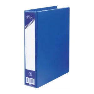 Classeur 4 anneaux bleu Sicla vu de biais, dos étroit avec étiquette blanche et code-barres, sur fond blanc